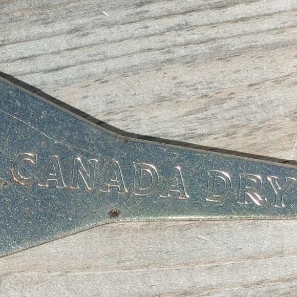 Vintage Canada Dry Bottle Opener Bottle Top Opener - Picture 3 of 3